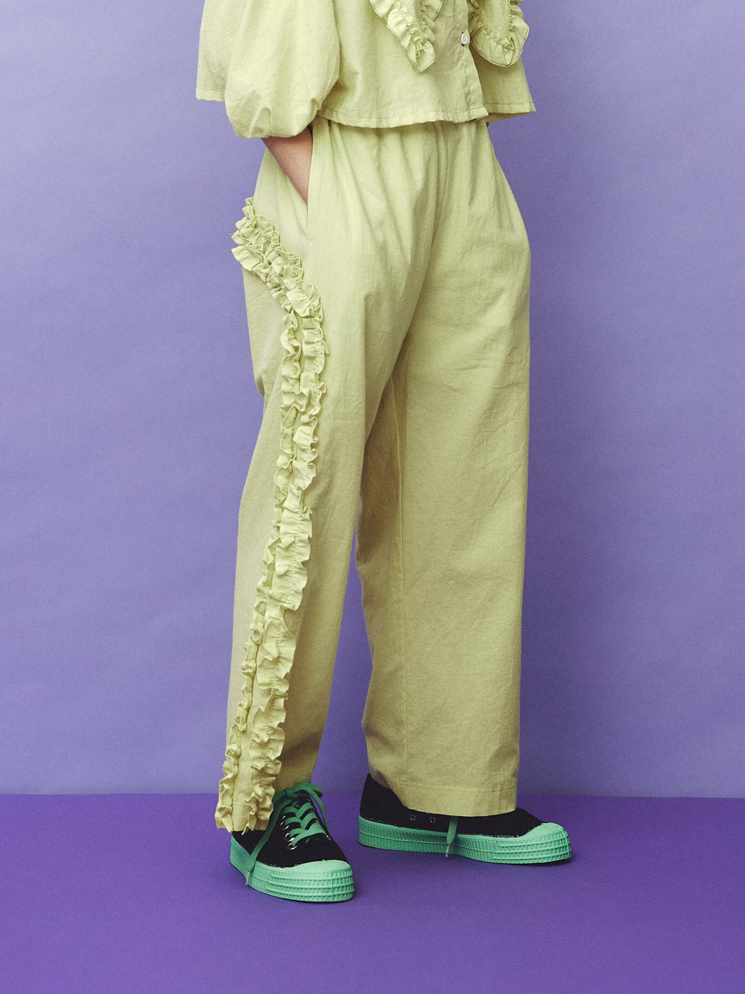 Frill Motif Pants