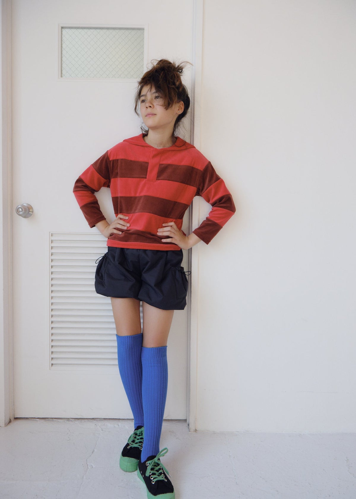 Velour Striped Pullover RED × MONKY BROWN