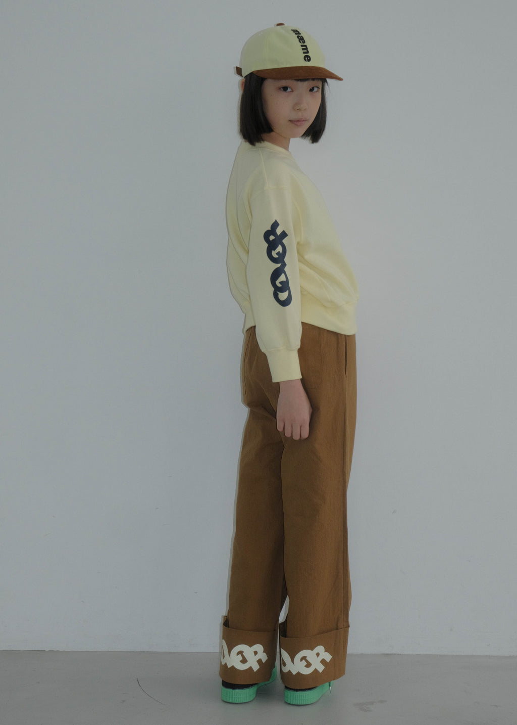 Color Straight Turn Up Pants BROWN
